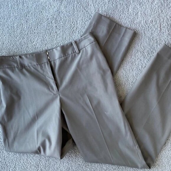 Assorted Women's Dress Pants | Size 4-6 | Black, Gray, Olive Green - Picture 13 of 13